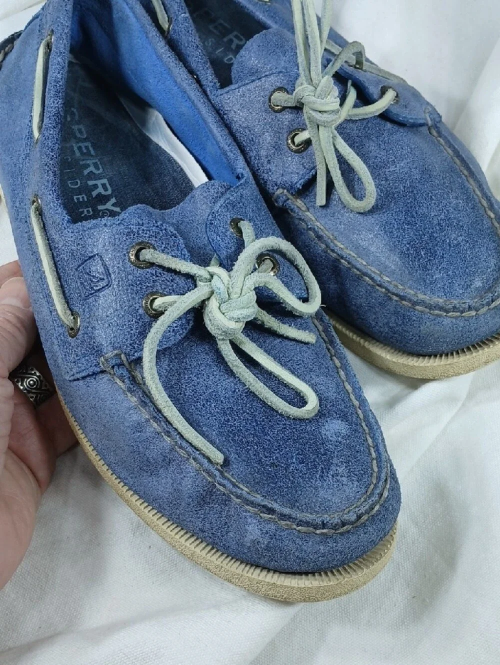Sperry soft blue